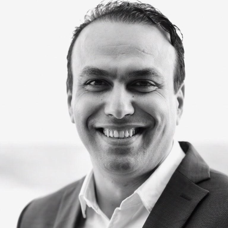Dr. Taoufik SAMAKA